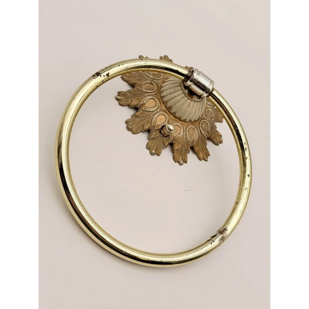 Vintage Hollywood Regency Gold Tone Sunburst Floral Medallion Wall Towel Ring